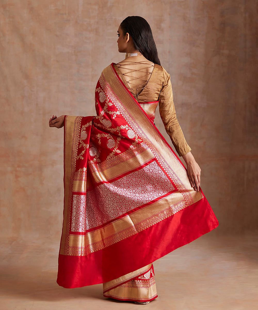Red_Handloom_Pure_Katan_Silk_Banarasi_Saree_With_Meenakari_Floral_Jaal_WeaverStory_03