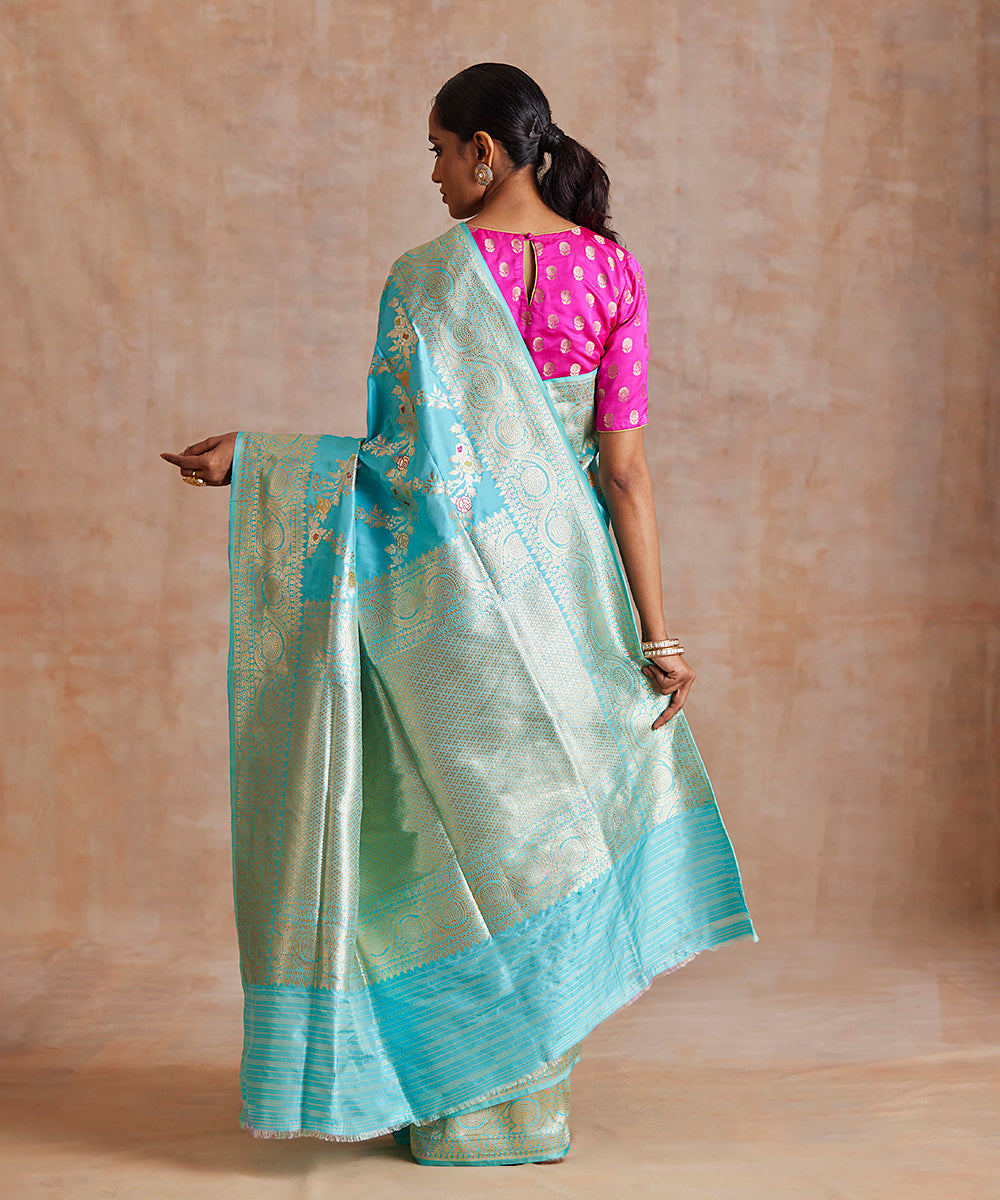 Sky_Blue_Handloom_Pure_Katan_Silk_Banarasi_Saree_With_Meenakari_Floral_Jaal_WeaverStory_03