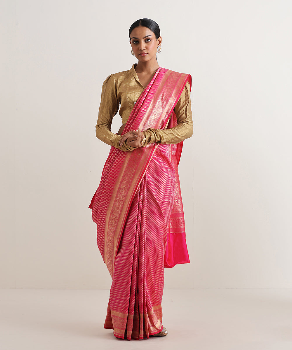 Handloom_Hot_Pink_Pure_Katan_Silk_Tanchoi_Banarasi_Saree_With_Zari_Booti_WeaverStory_02