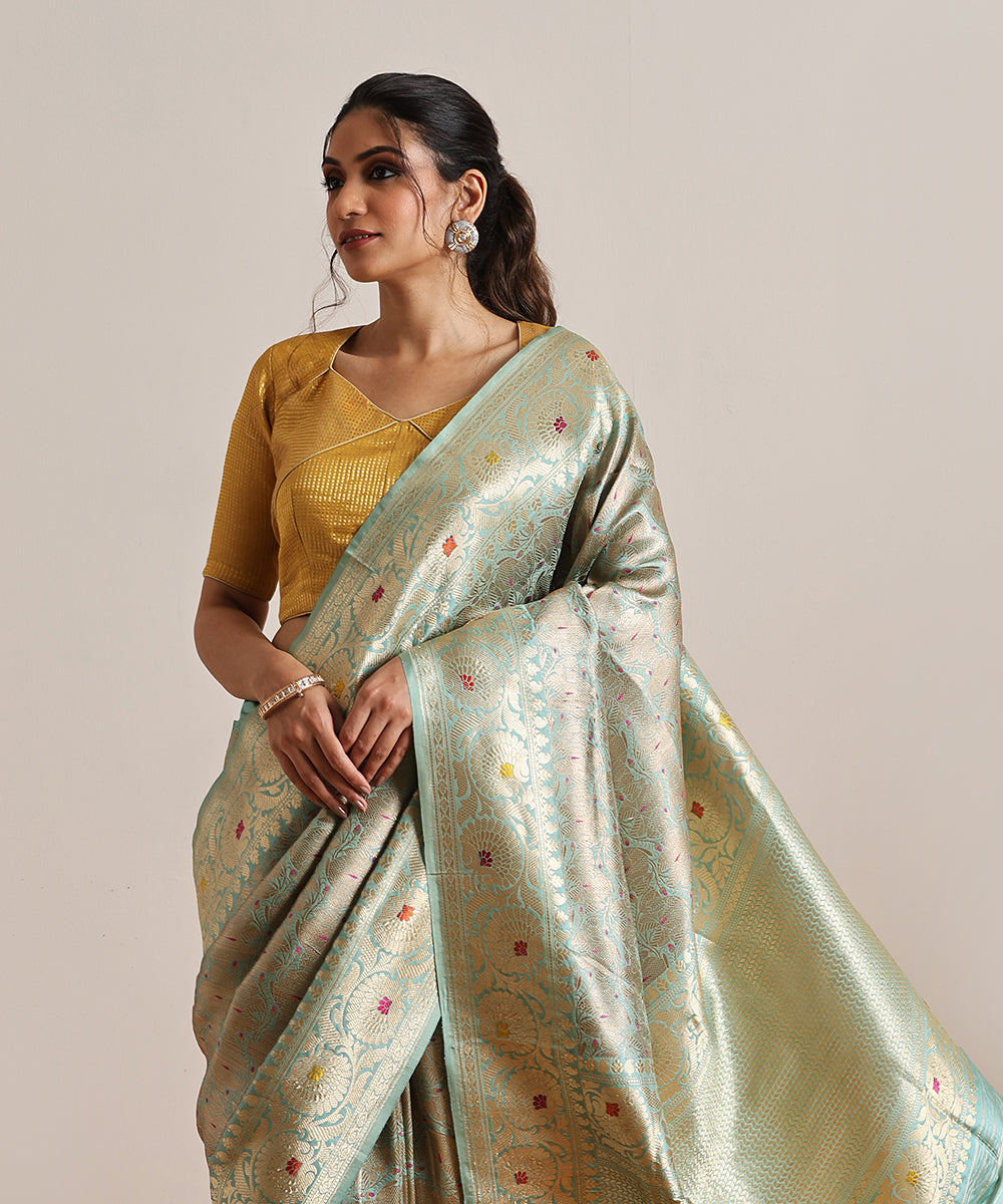 Green_Handloom_Pure_Katan_Silk_Kimkhab_Banarasi_Saree_With_Zari_Meenakari_WeaverStory_01