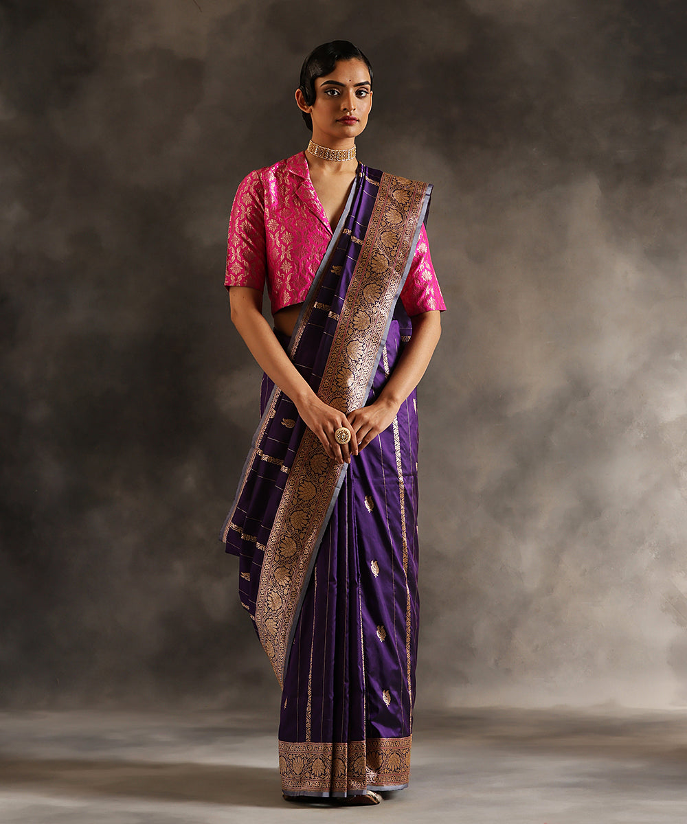 Handloom_Blue_Pure_Katan_Silk_Banarasi_Saree_With_Kadhwa_Booti_And_Vertical_Zari_Stripes_WeaverStory_02