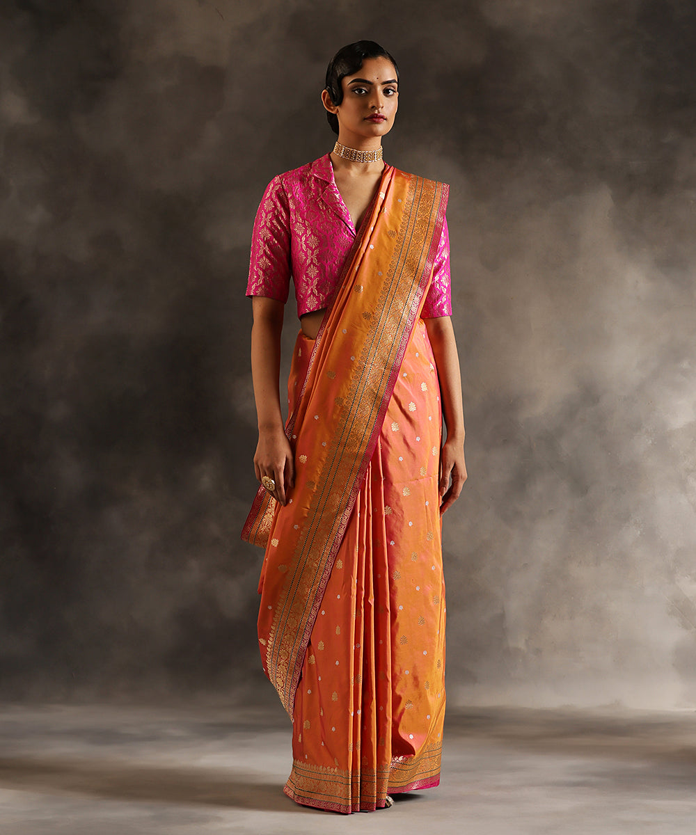 Yellow_And_Pink_Dual_Tone_Handloom_Banarasi_Saree_With_Open_Zari_Border_And_Pink_Blouse_WeaverStory_02