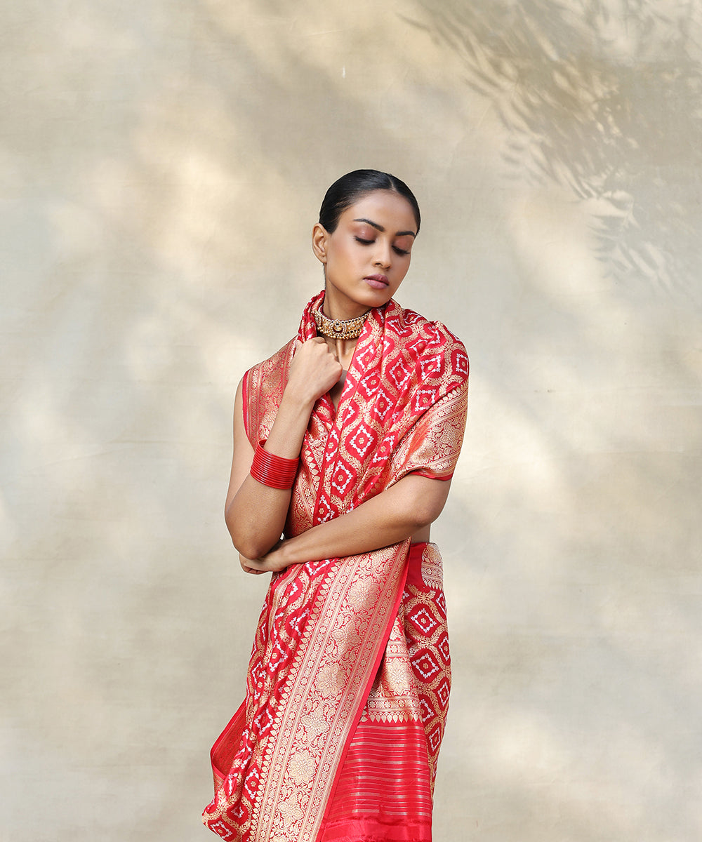 Red_Handloom_Pure_Katan_Silk_Banarasi_Saree_With_All_Over_Sona_Rupa_Zari_Jaal_WeaverStory_01