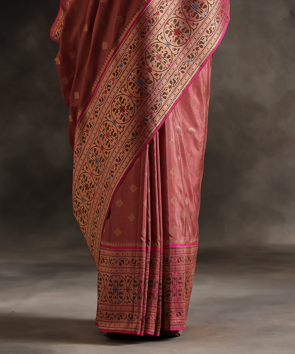 Handloom_Old_Rose_Pink_Pure_Katan_Silk_Banarasi_Saree_With_Pink_And_Gold_Paithani_Border_WeaverStory_04