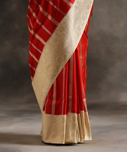 Red_Handloom_Pure_Katan_Silk_Banarasi_Saree_With_Offwhite_And_Gold_Zari_Border_And_Vertical_Zari_Stripes_WeaverStory_04