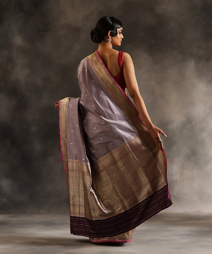 Mauve_Handloom_Pure_Katan_Silk_Banarasi_Saree_With_Kadhwa_Booti_And_Gold_Zari_Border_WeaverStory_03