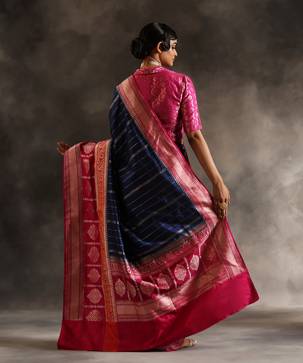 Ink_Blue_Handloom_Pure_Katan_Silk_Banarasi_Saree_With_Pink_Kadhiyal_Border_WeaverStory_03