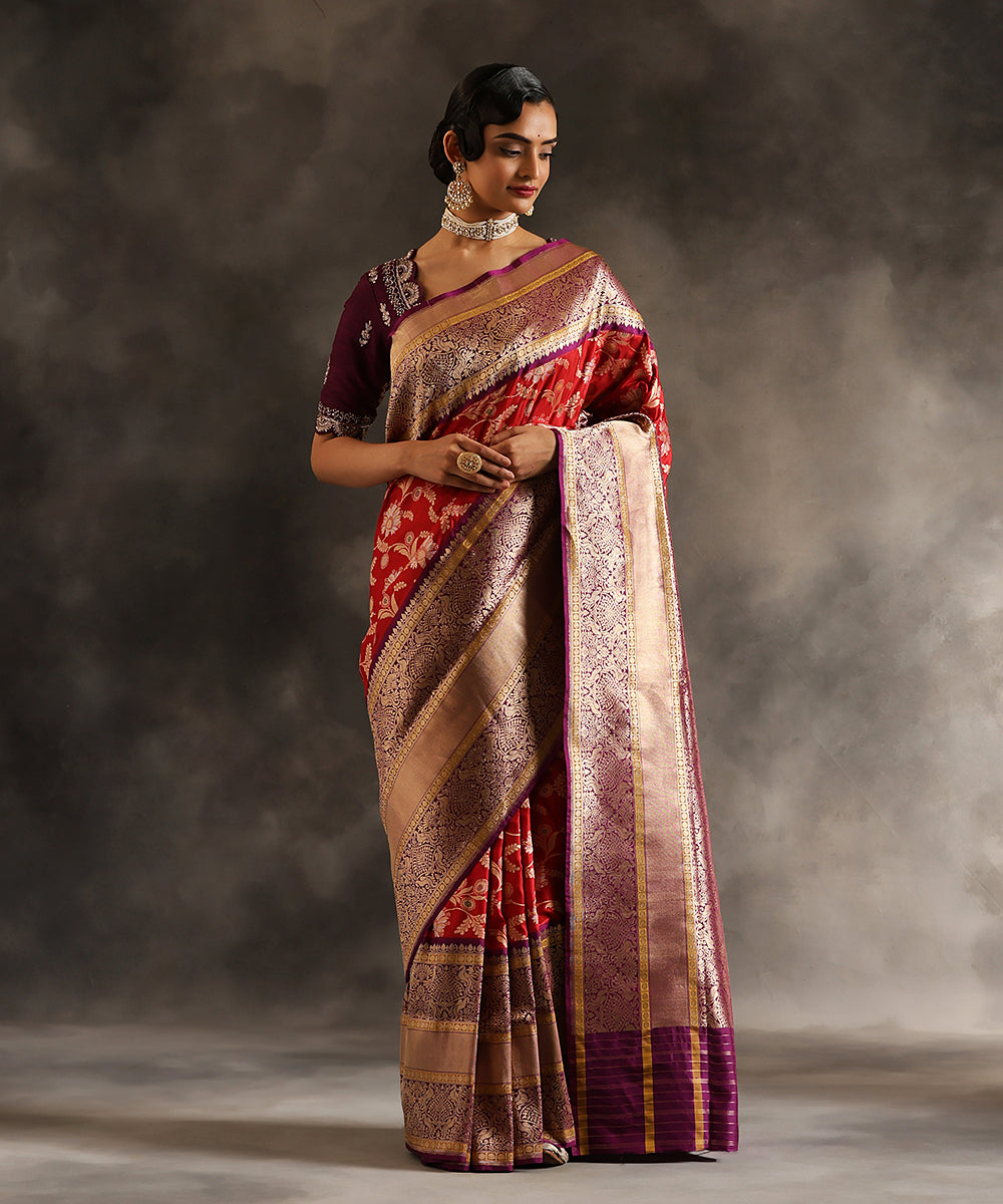 Handloom_Red_Pure_Katan_Silk_Banarasi_Saree_With_All_Over_Zari_Jaal_And_Purple_Meenakari_Border_WeaverStory_02