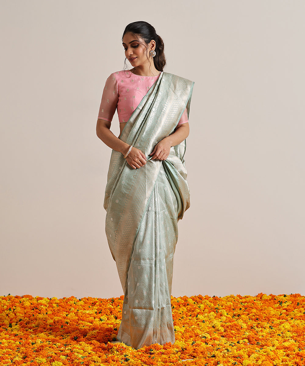 Light_Green_Handloom_Pure_Katan_Silk_Kimkhab_Banarasi_Saree_With_Silver_Zari_WeaverStory_02