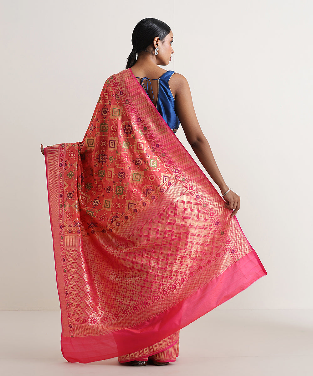 Handloom_Peach_Meenakari_Banarasi_Patola_Saree_With_Pink_Border_WeaverStory_03