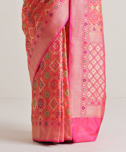 Handloom_Peach_Meenakari_Banarasi_Patola_Saree_With_Pink_Border_WeaverStory_04