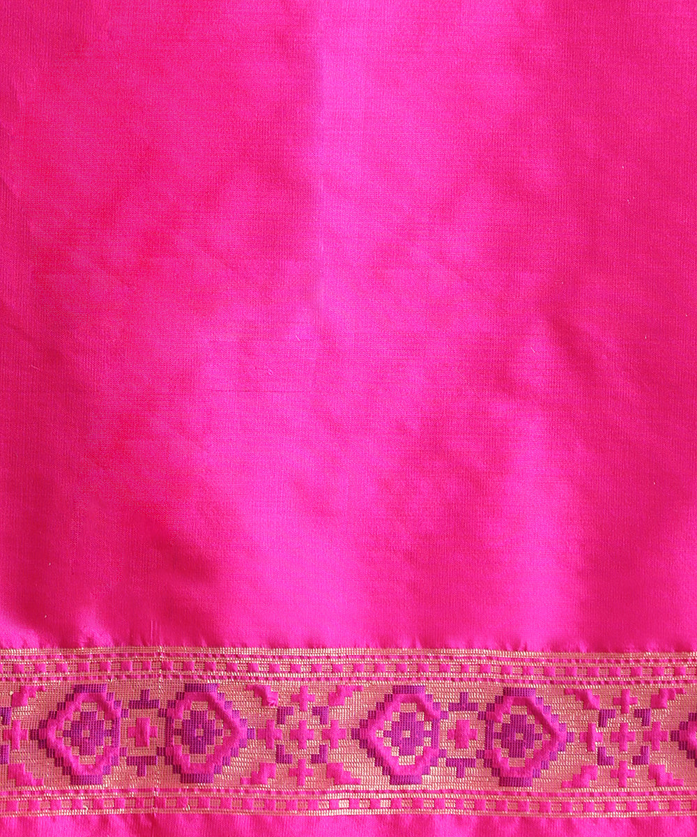 Pink_Handloom_Meenakari_Banarasi_Patola_Saree_With_Pink_Border_WeaverStory_05
