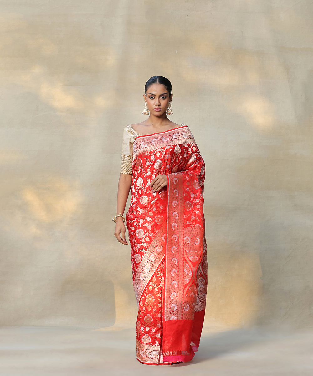 Handloom_Red_Pure_Katan_Silk_Banarasi_Saree_With_Cutwork_Jaal_WeaverStory_02