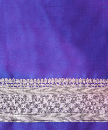 Handloom_Ink_Blue_Pure_Katan_Silk_Banarasi_Saree_With_Golden_Jaal_WeaverStory_05