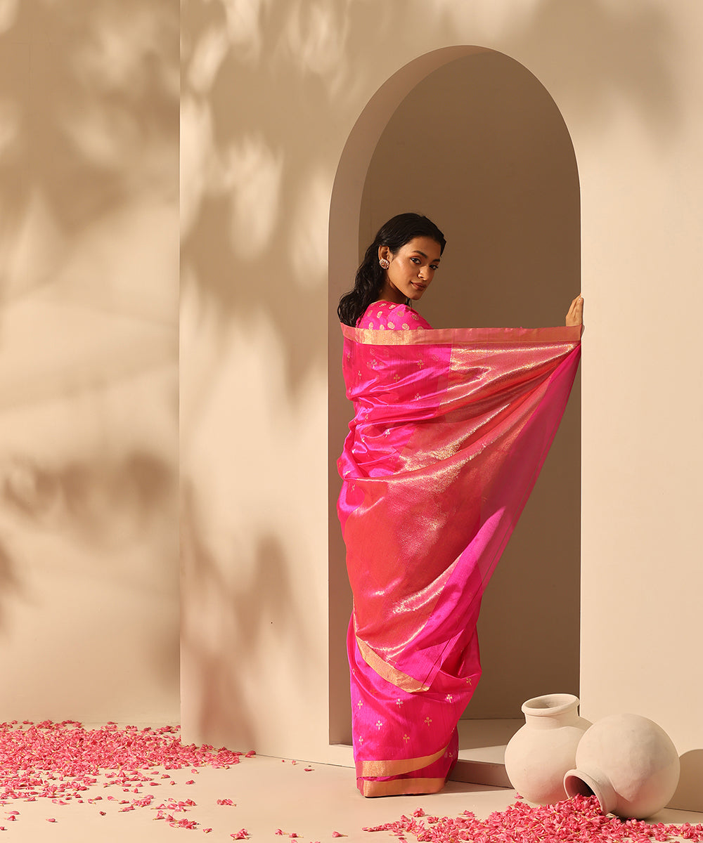 Handloom_Rani_Pink_Pure_Chanderi_Saree_With_Sona_Rupa_Booti_And_Tissue_Border_WeaverStory_03