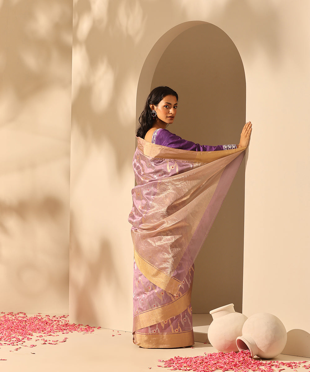 Lavender_Handloom_Pure_Chanderi_Silk_Saree_With_All_Over_Sona_Rupa_Meena_Jaal_And_Tissue_Border_WeaverStory_03