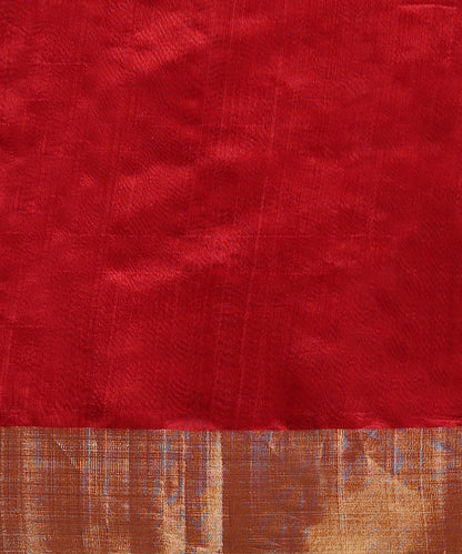 Red_Handloom_Pure_Chanderi_Silk_Saree_With_Zari_Jaal_WeaverStory_05