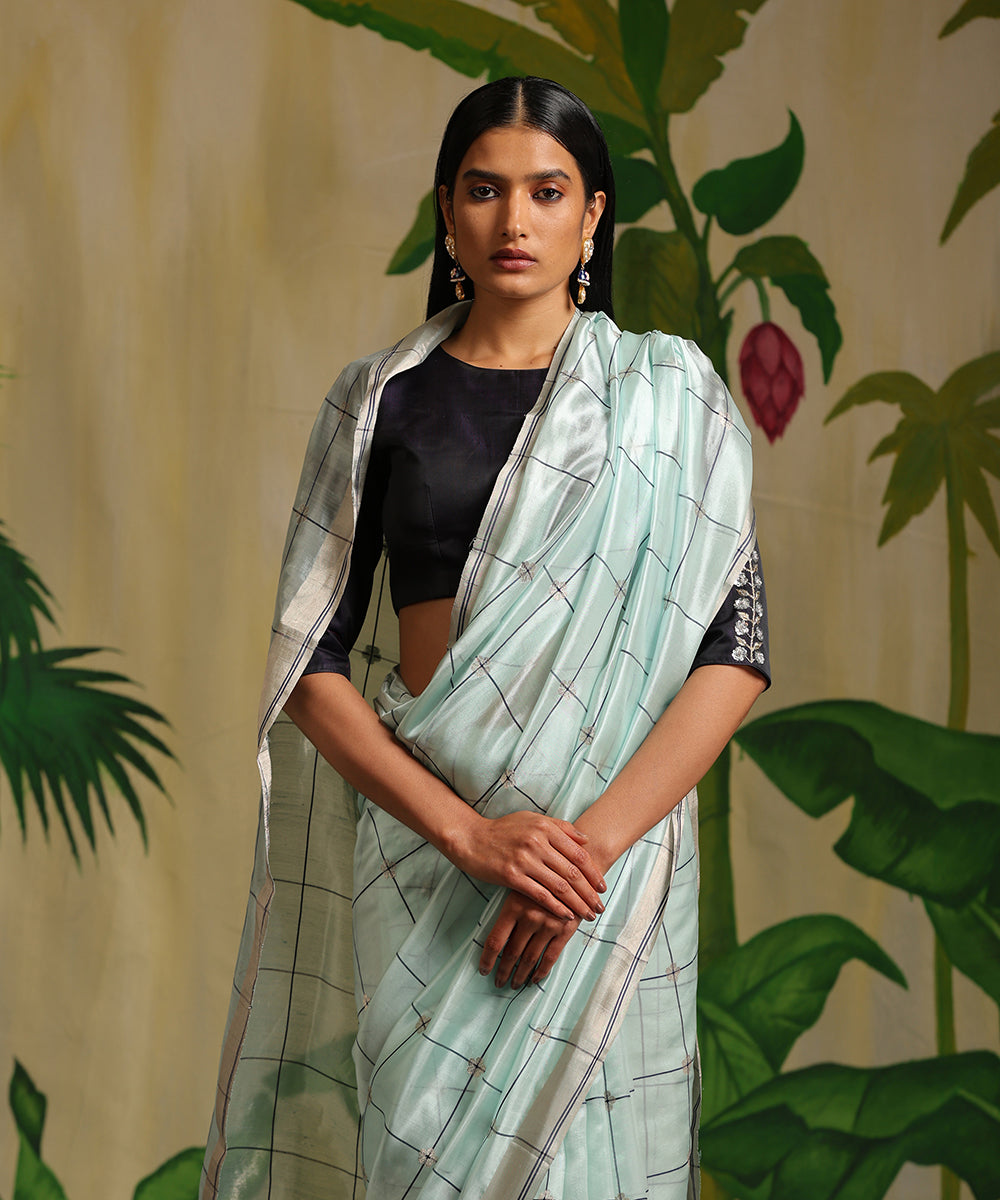 Handloom_Sky_Blue_Pure_Chanderi_Silk_Saree_With_Big_Checks_And_Meena_Booti_WeaverStory_01