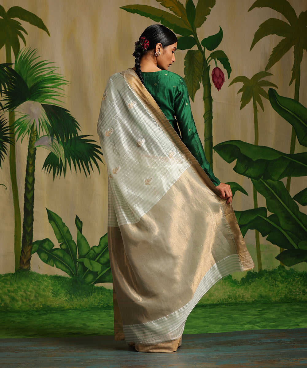 Pastel_Green_Handloom_Striped_Pure_Chanderi_Silk_Saree_With_Meena_Booti_WeaverStory_03