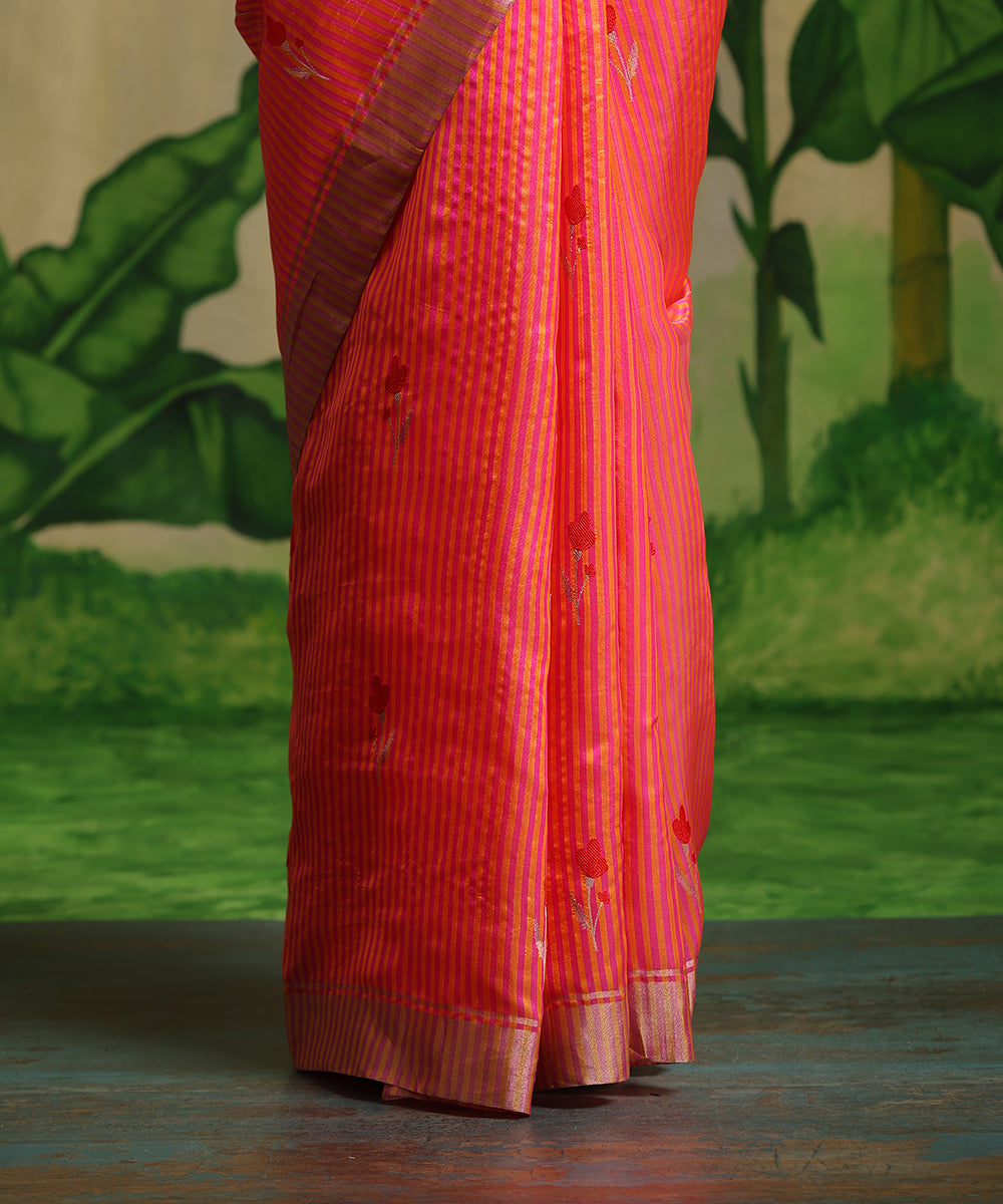 Rani_Pink_And_Orange_Handloom_Striped_Pure_Chanderi_Silk_Saree_With_Flower_Booti_WeaverStory_04