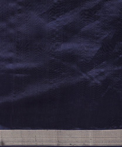 Handloom_Navy_Blue_Pure_Chanderi_Silk_Saree_With_Lotus_Booti_WeaverStory_05