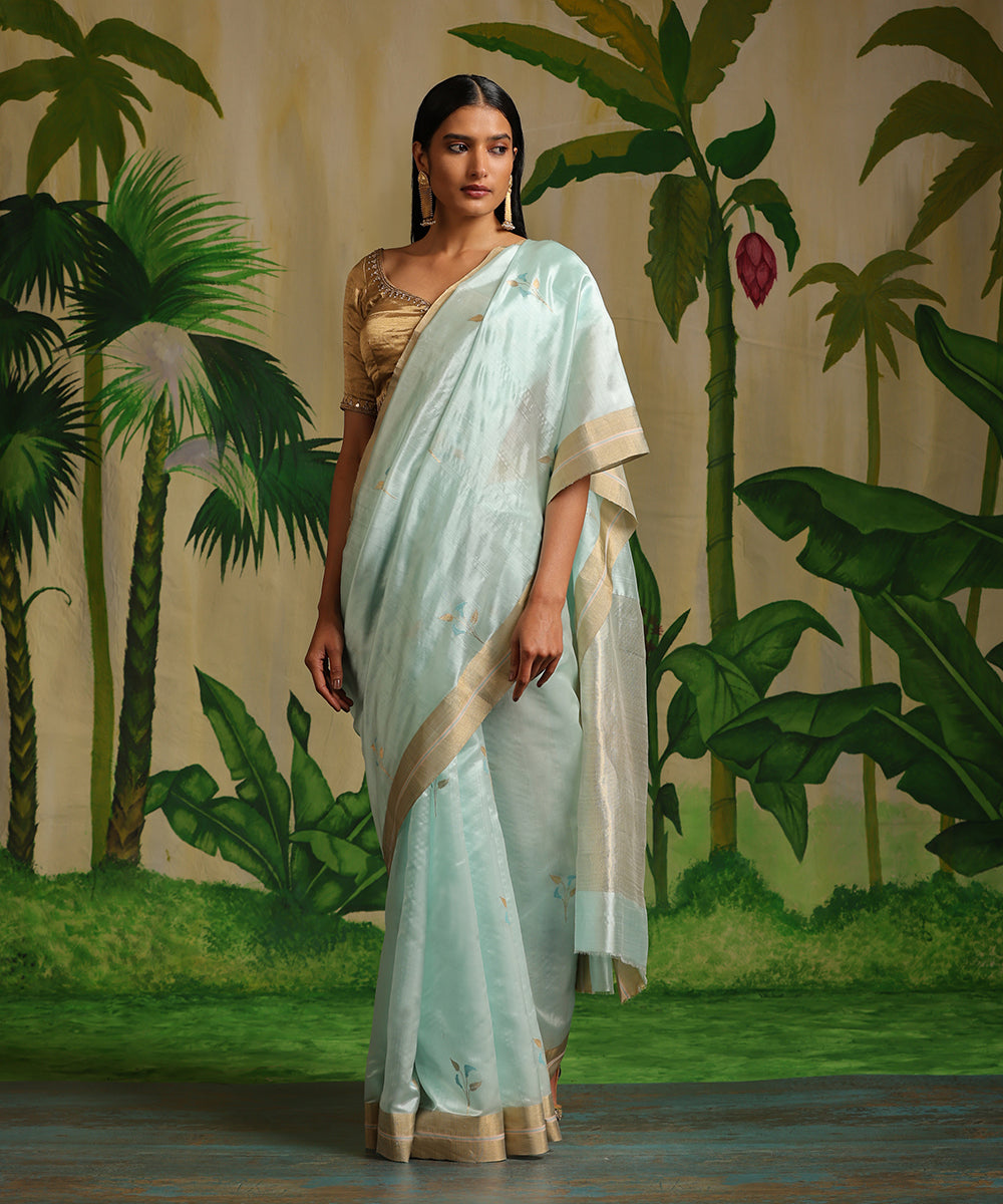 Handloom_Sky_Blue_Pure_Chanderi_Silk_Saree_With_Leaf_Booti_WeaverStory_02