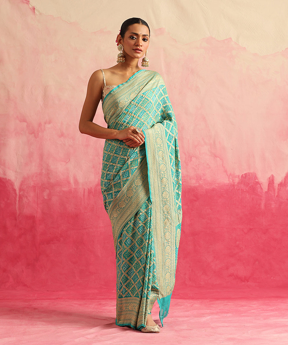Handloom_Mint_Green_Pure_Georgette_Banarasi_Bandhej_Saree_With_All_Over_Cutwork_Jaal_WeaverStory_02