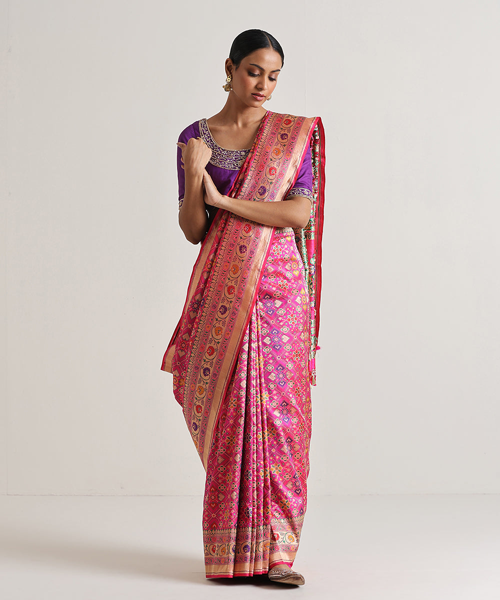 Handloom_Rani_Pink_Pure_Katan_Silk_Banarasi_Patola_Saree_With_Meenakari_Border_WeaverStory_02