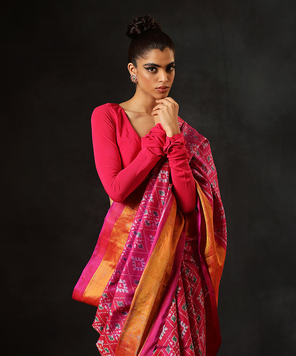 HandloomRani_PinkDouble_Shade_Pure_Mulberry_Silk_Single_Ikat_Patola_Saree_With_TissueBorder_WeaverStory_01