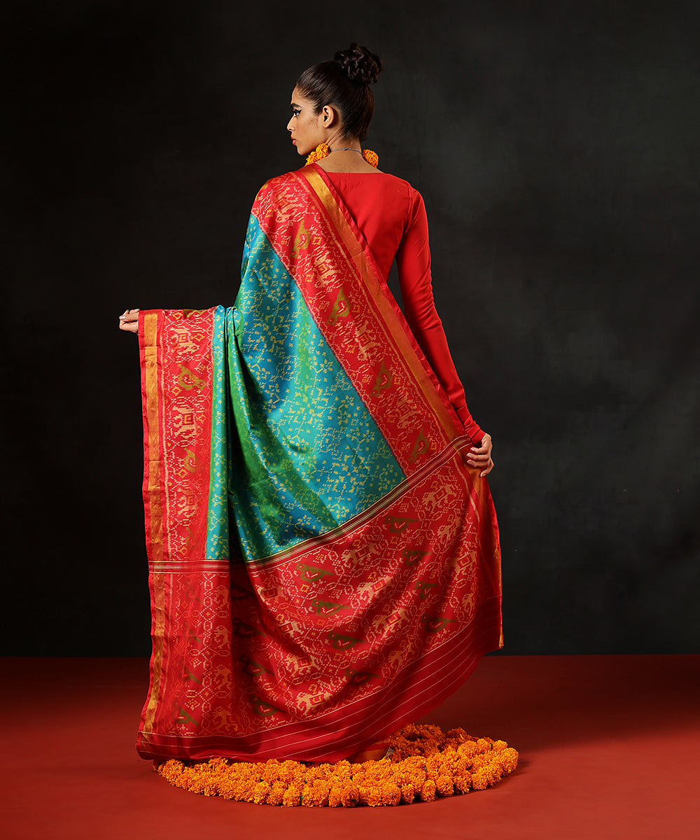 Handloom_Red_And_Teal_Green_Double_Shade_Pure_Mulberry_Silk_Single_Ikat_Patola_Saree_WithTissueBorder_WeaverStory_03