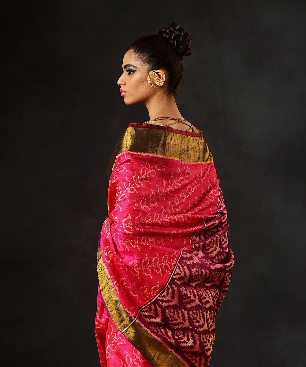 Rani_Pink_Handloom_Pure_Raw_Silk_Single_Ikat_Patola_Saree_With_Gold_Tissue_Border_WeaverStory_01