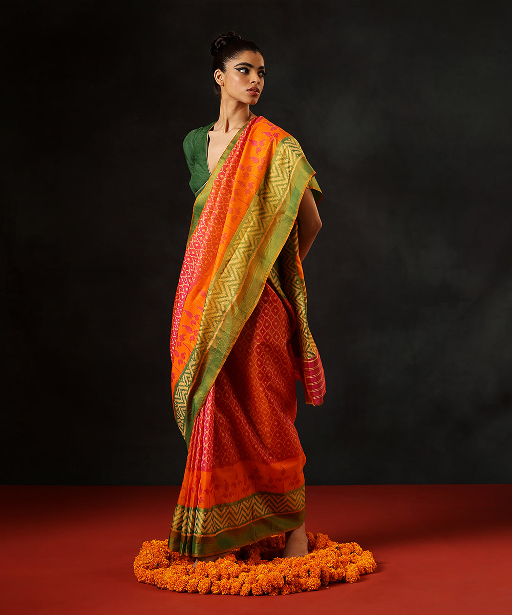 HandloomPink_And_Orange_Double_Shade_Pure_Mulberry_Silk_Single_Ikat_Patola_Saree_WithLeaf_Green_Tissue_Border_WeaverStory_02