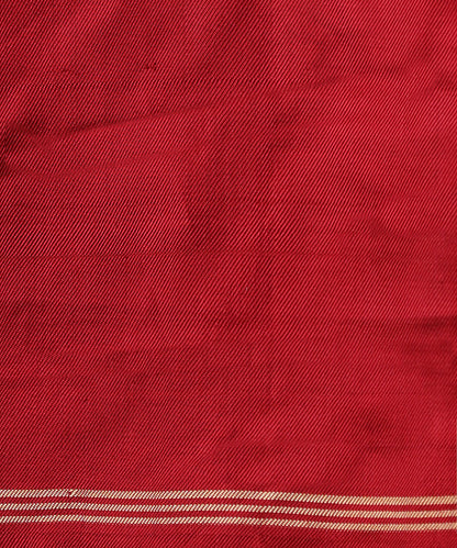 HandloomBlue_And_Red_Double_Wear_Pure_Mulberry_SilkIkat_Patola_Saree_With_Twill_Weave_And_Maroon_Border_WeaverStory_05