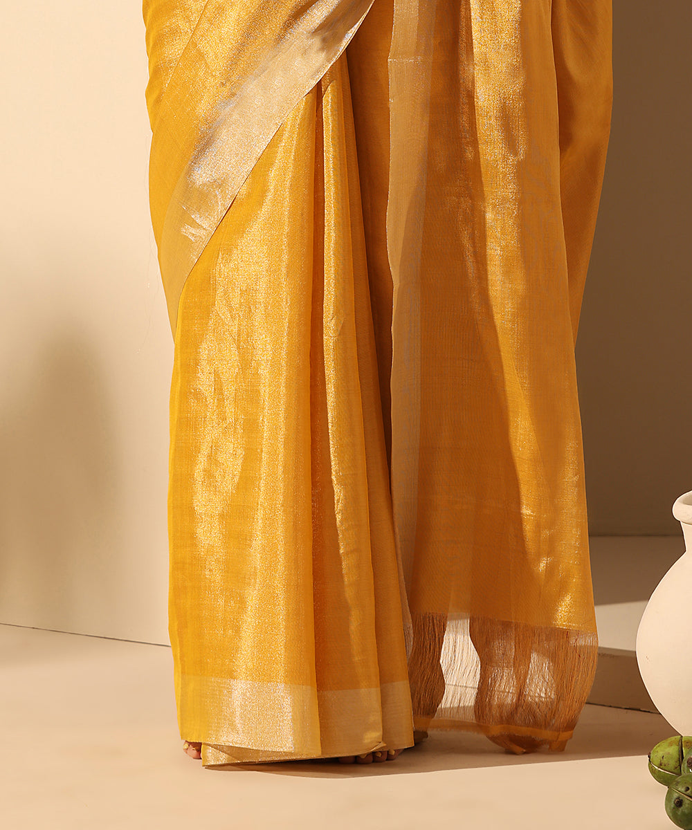 Yellow_And_Gold_Handloom_Chanderi_Tissue_Silk_Saree_With_Silver_Border_WeaverStory_04