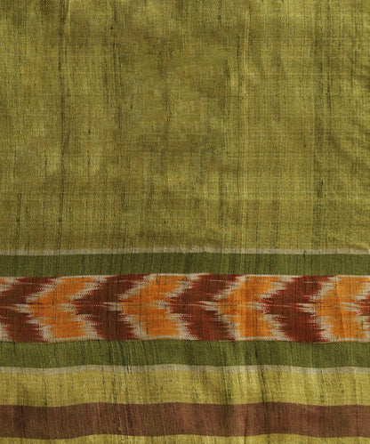 Pink_And_Green_Handloom_Tussar_Silk_Ikat_Saree_With_Dhanapatra_Design_WeaverStory_05