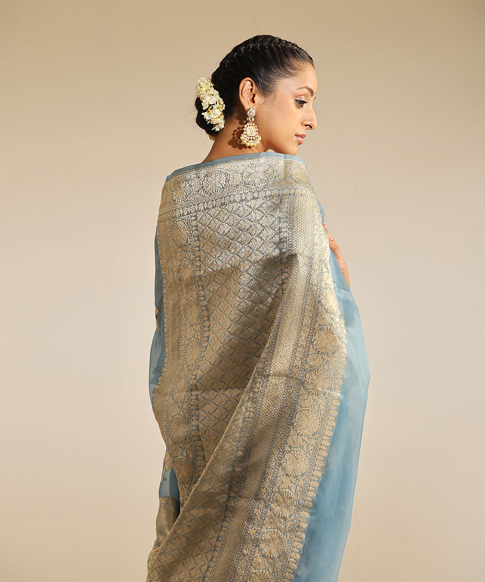 Handloom_Powder_Blue_Pure_Kora_Silk_Banarasi_Saree_With_Silver_And_Gold_Kadhwa_Booti_WeaverStory_01