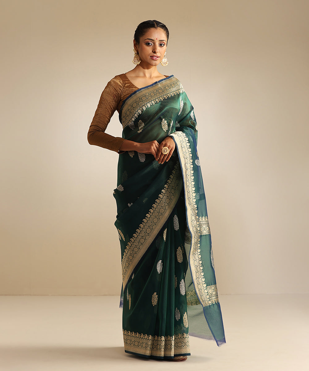 Handloom_Bottle_Green_Pure_Kora_Silk_Banarasi_Saree_With_Silver_And_Gold_Kadhwa_Booti_WeaverStory_02