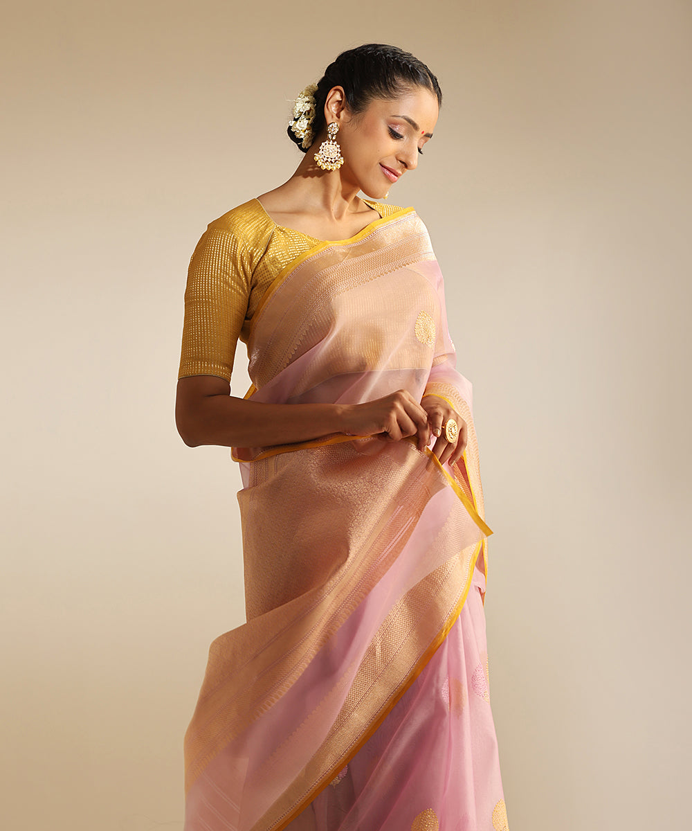 Lavender_Handloom_Pure_Kora_Silk_Banarasi_Saree_With_Kadhwa_Booti_And_Border_WeaverStory_01