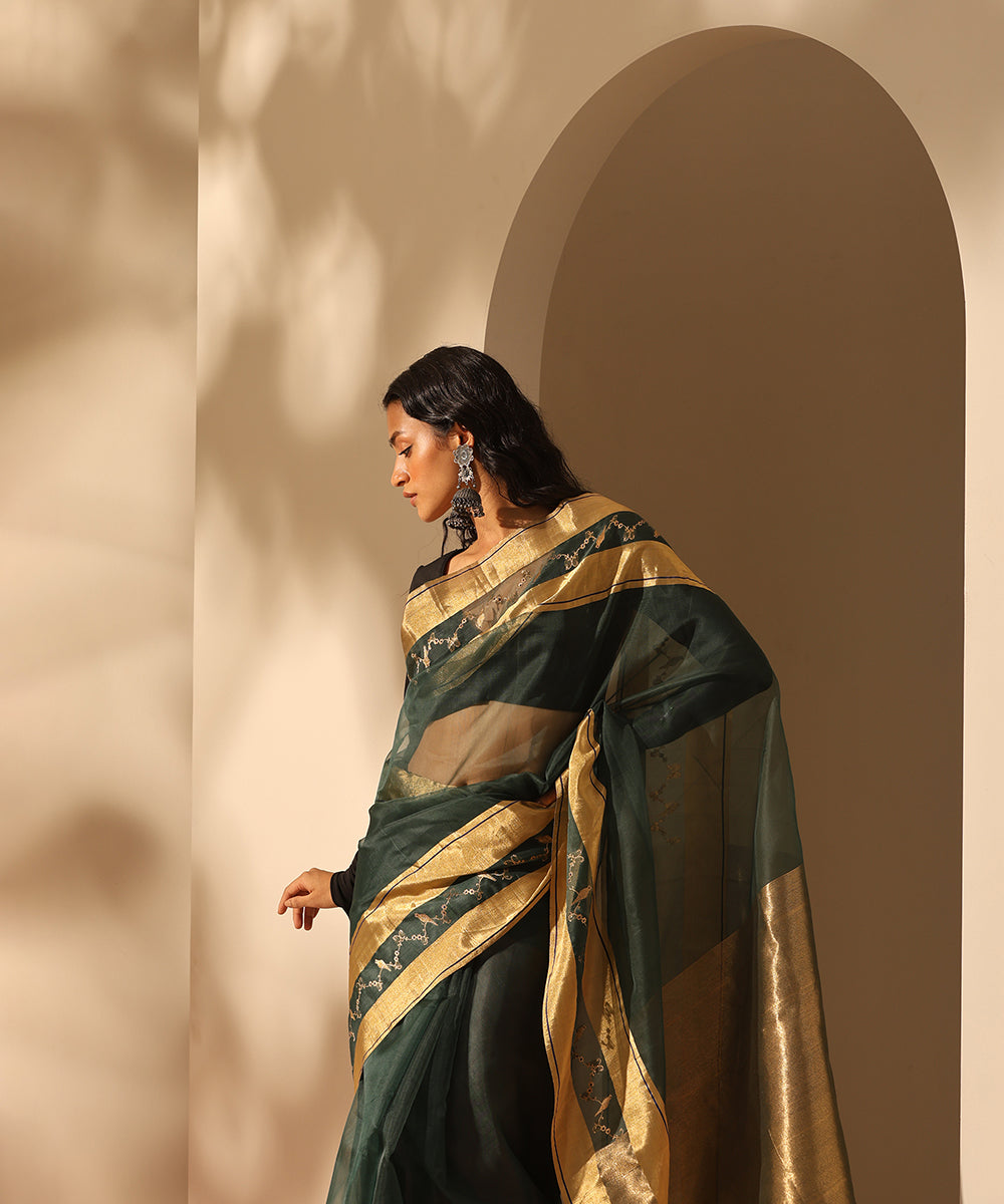 Handloom_Dark_Bottle_Green_Pure_Plain_Organza_Saree_With_Tissue_Border_WeaverStory_01