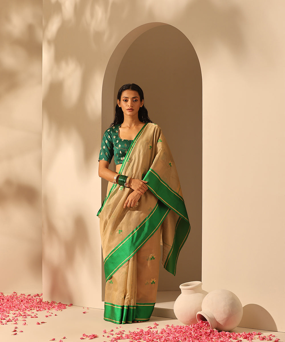 Handloom_Pastel_Beige_Pure_Chanderi_Silk_Saree_With_Three_Flower_Booti_WeaverStory_02