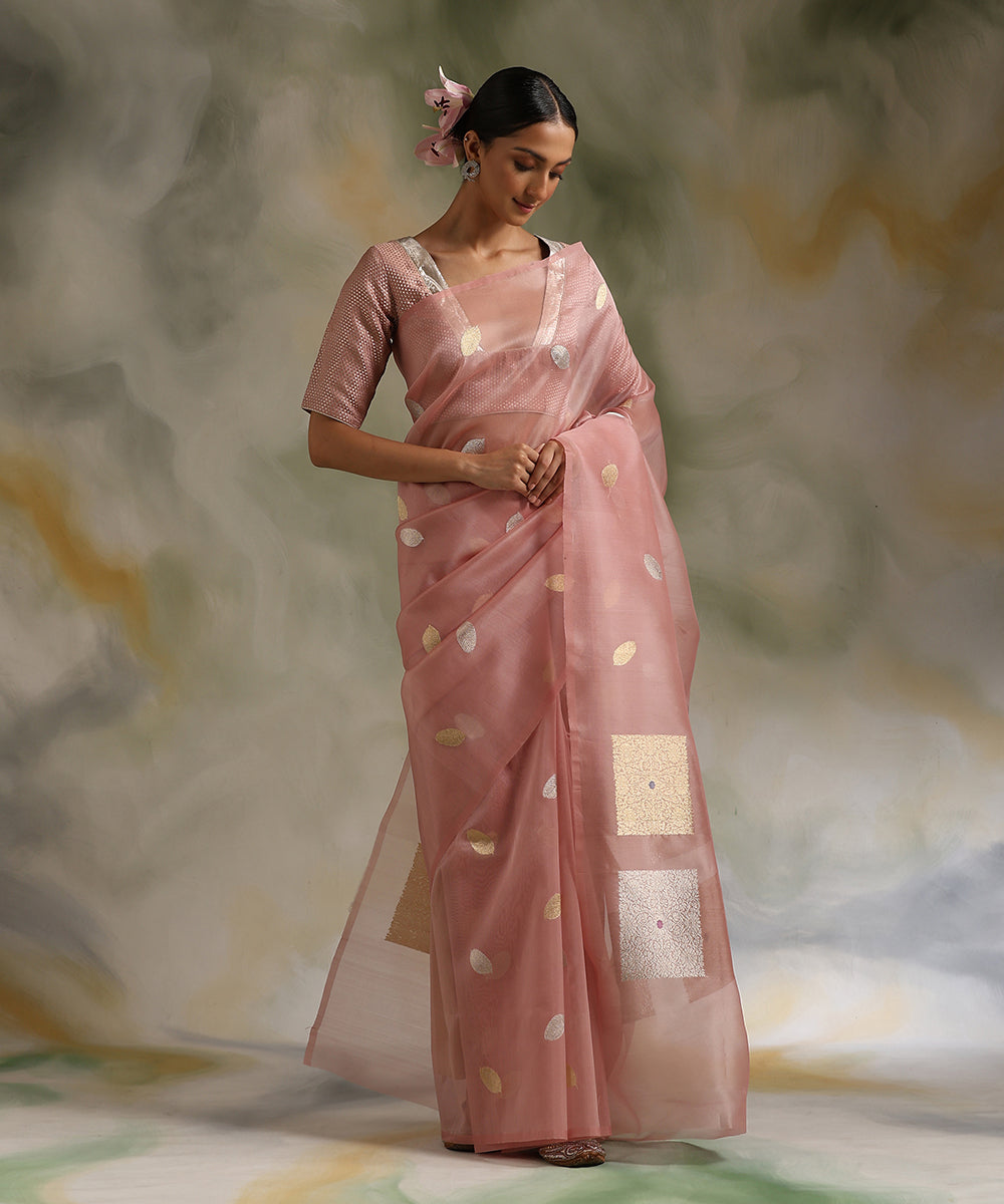 Rose_Pink_Handloom_Pure_Kora_Silk_Banarasi_Saree_With_Meenakari_WeaverStory_02