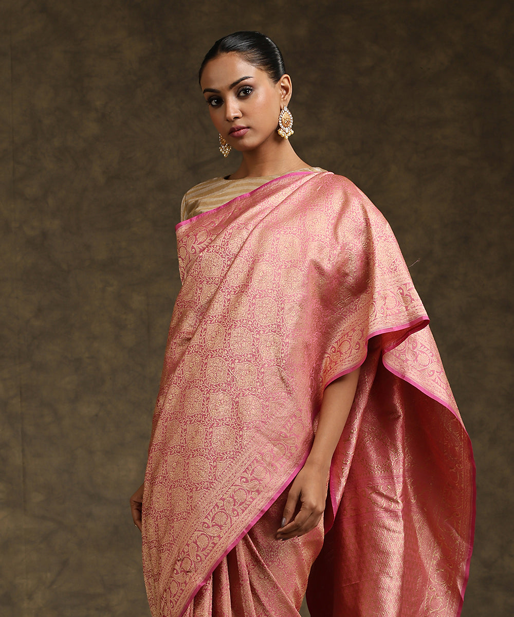 Pastel_Rose_Pink_Handloom_Pure_Katan_Silk_Kimkhab_Banarasi_Saree_WeaverStory_01