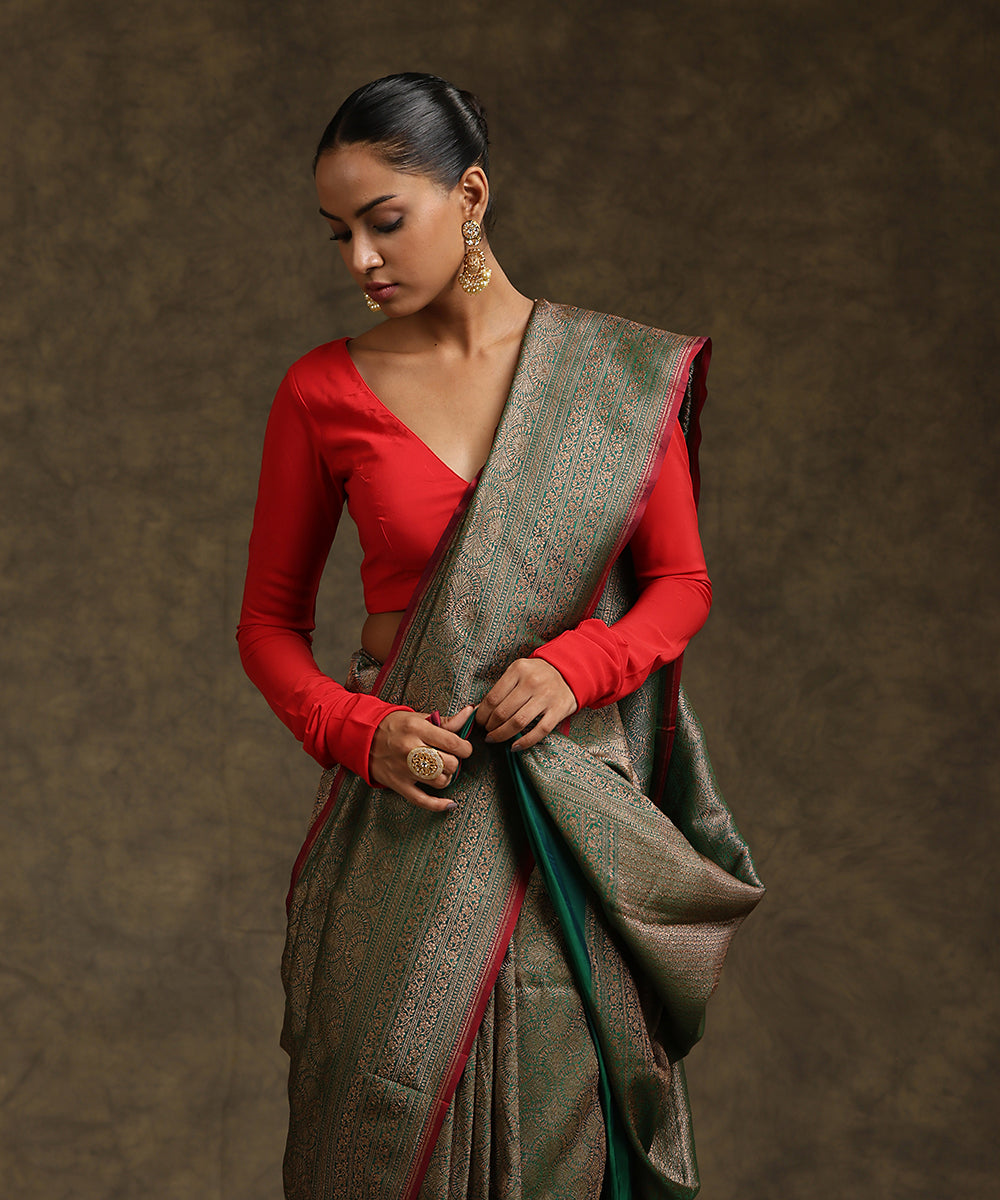 Green_Handloom_Pure_Katan_Silk_Kimkhab_Banarasi_Saree_With_Maroon_Selvedge_WeaverStory_01
