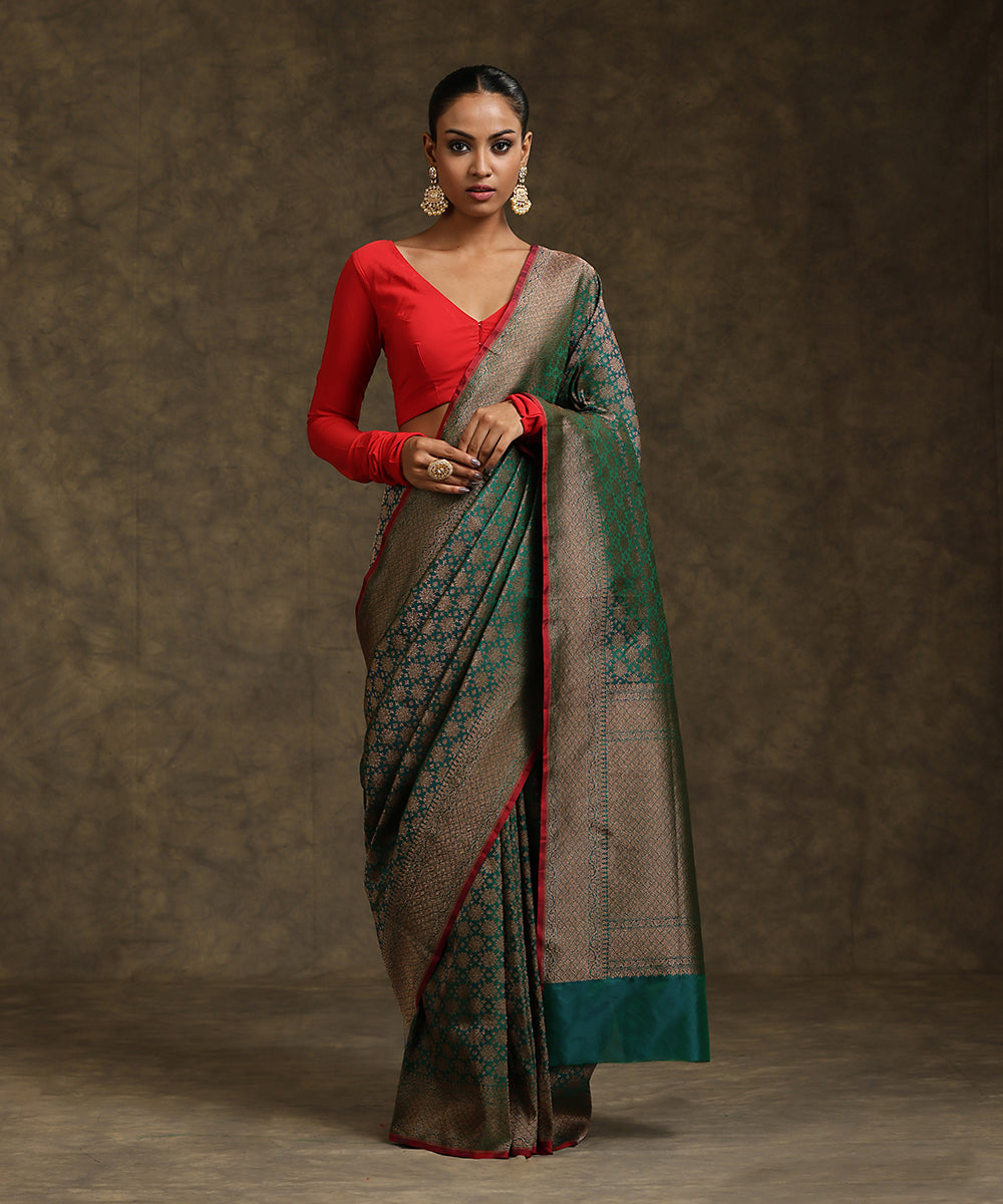 Handloom_Green_Double_Shade_Pure_Katan_Silk_Kimkhab_Banarasi_Saree_With_Maroon_Selvedge_WeaverStory_02