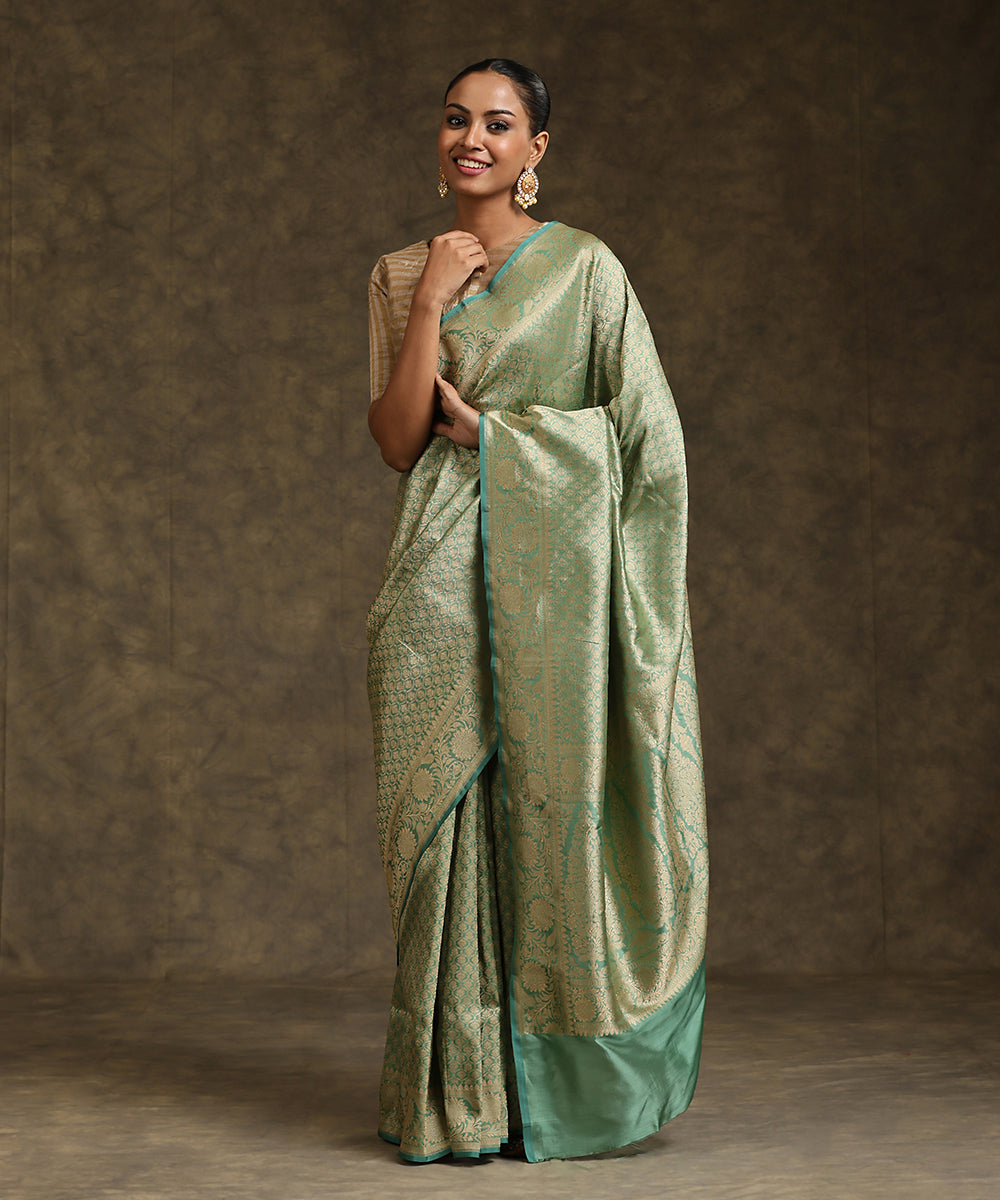 Handloom_Matte_Powder_Green_Pure_Katan_Silk_Kimkhab_Banarasi_Saree_WeaverStory_02