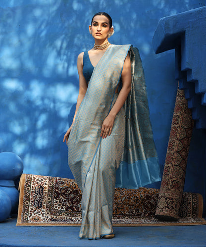 Handloom_Powder_Blue_Pure_Katan_Silk_Banarasi_Kimkhab_Banarasi_Saree_WeaverStory_02