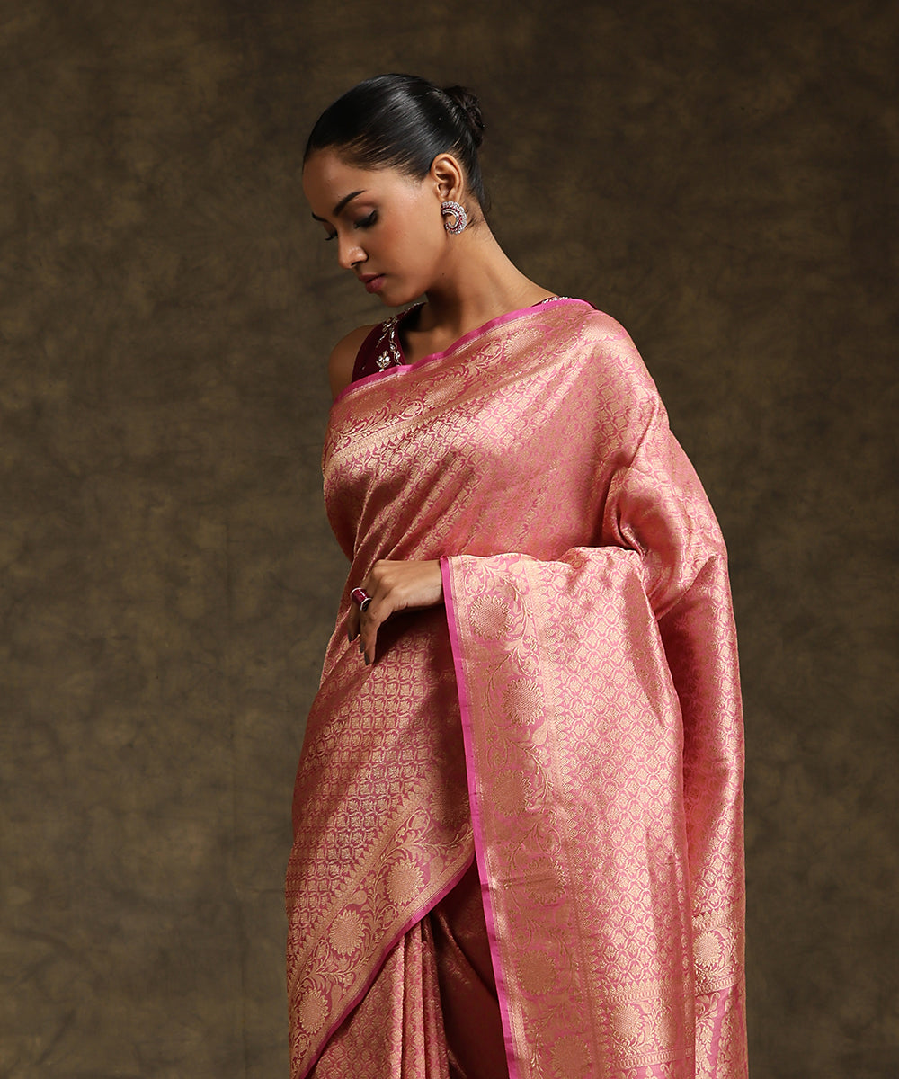 Handloom_Pastel_Pink_Pure_Katan_Silk_Kimkhab_Banarasi_Saree_WeaverStory_01
