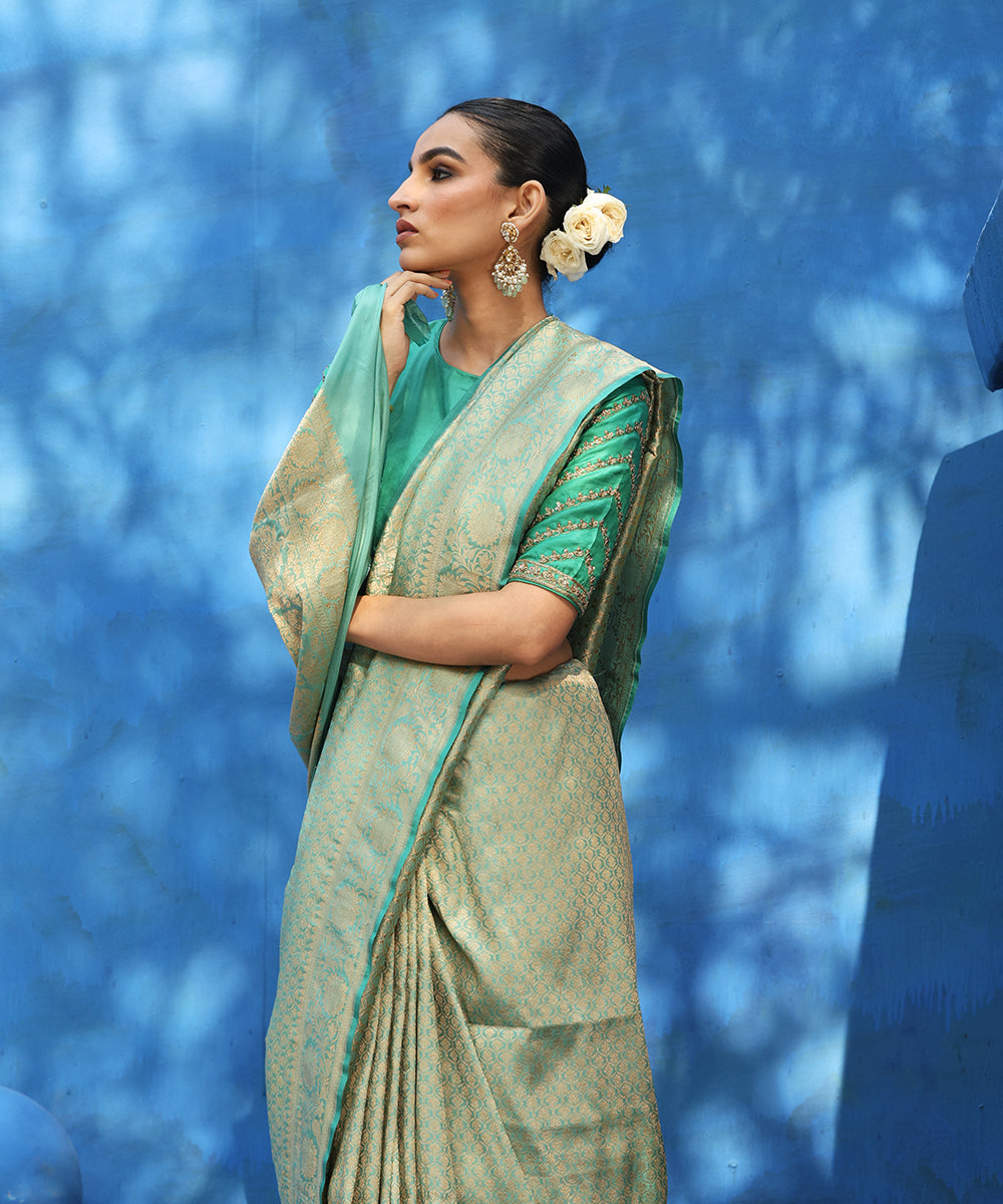 Handloom_Mint_Green_Pure_Katan_Silk_Kimkhab_Banarasi_Saree_WeaverStory_01