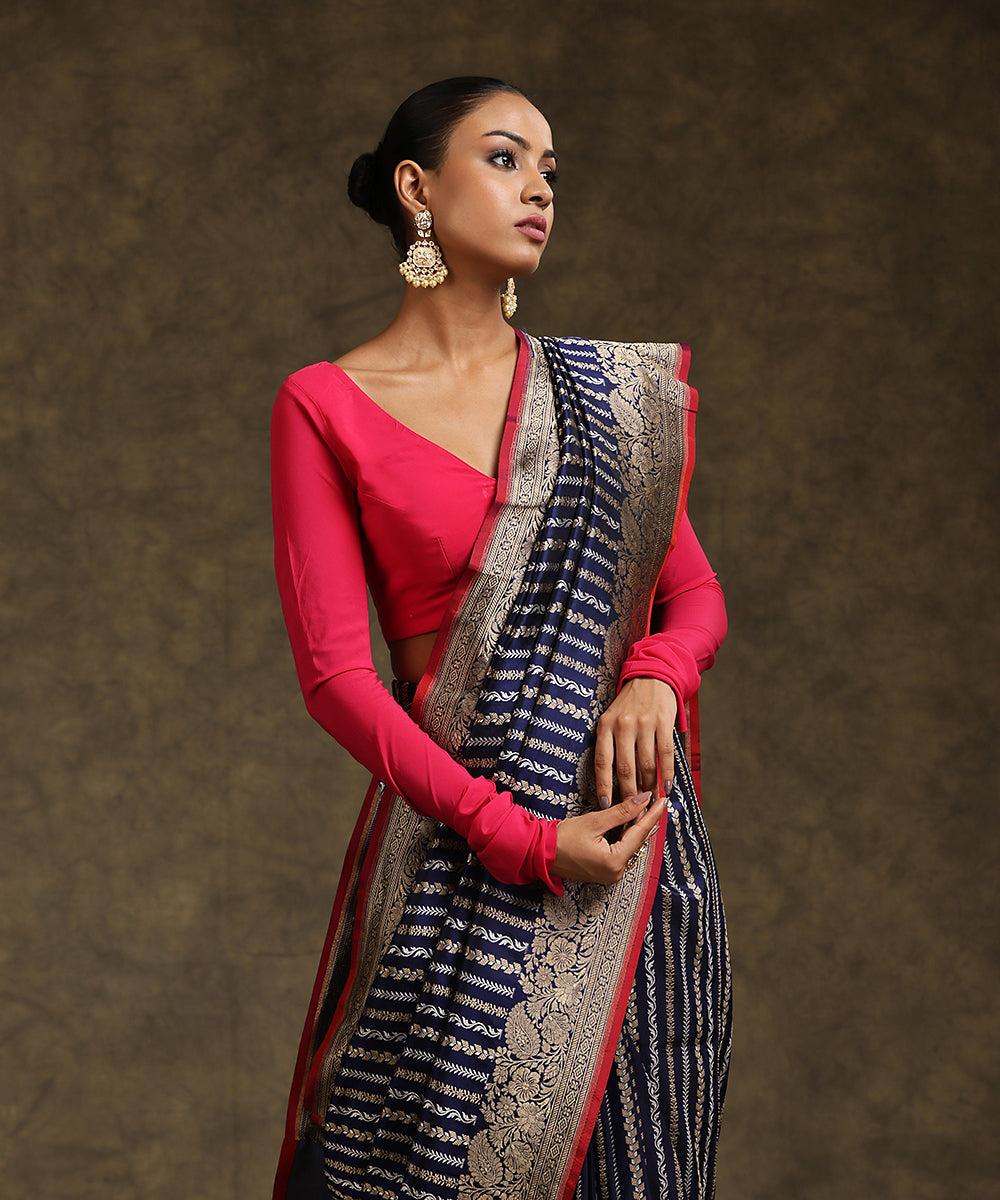 Navy_Blue_Handloom_Pure_Katan_Silk_Banarasi_Saree_With_Sona_Rupa_Stripes_And_Border_WeaverStory_01