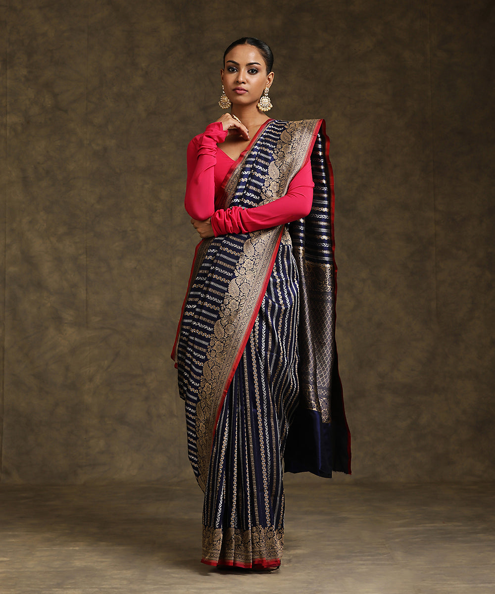 Navy_Blue_Handloom_Pure_Katan_Silk_Banarasi_Saree_With_Sona_Rupa_Stripes_And_Border_WeaverStory_02